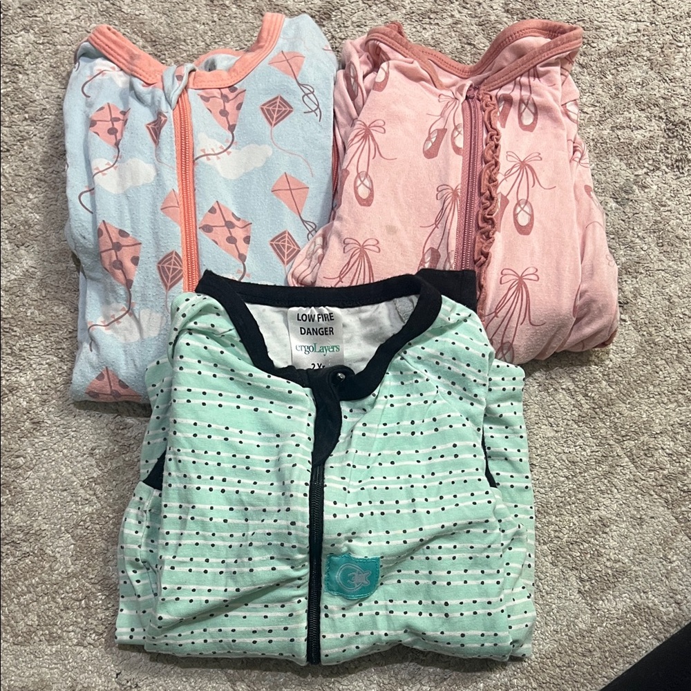 3-Pack Kids Sleepwear Set - 2 Kickee pants and 1 ErgoBaby